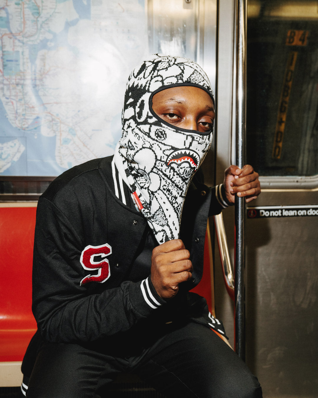 DOODLE SHARK SKI MASK